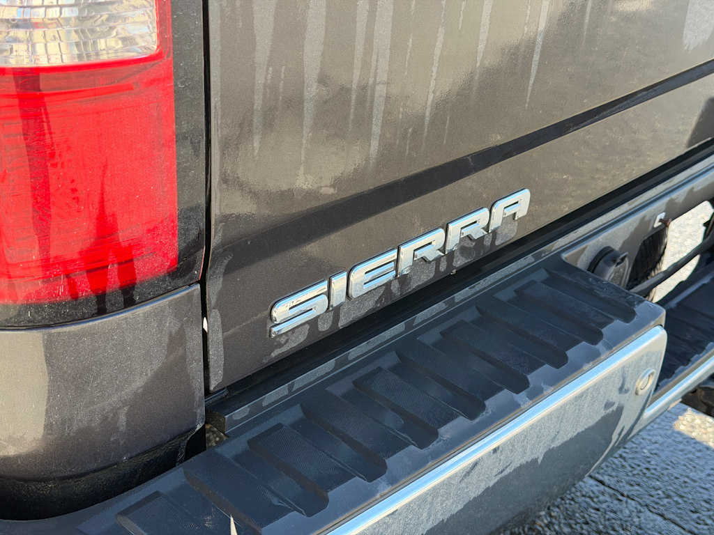 Thumbnail: 2015 GMC Sierra 1500 - 22