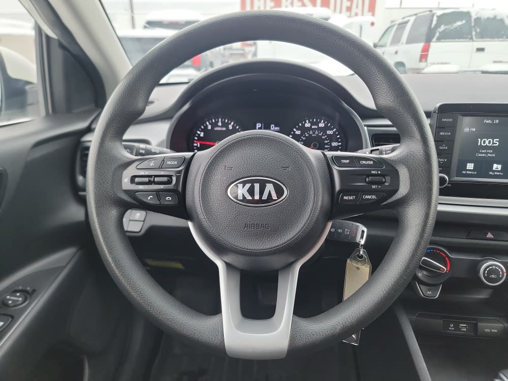 Thumbnail: 2020 Kia Rio - 2