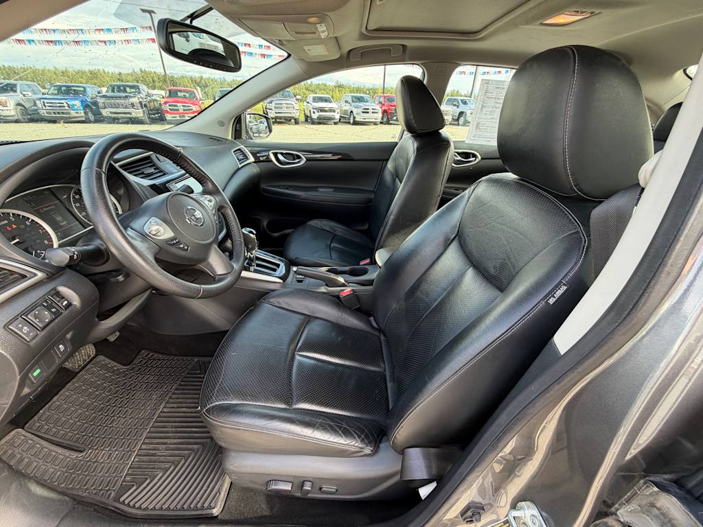 Thumbnail: 2019 Nissan Sentra - 9