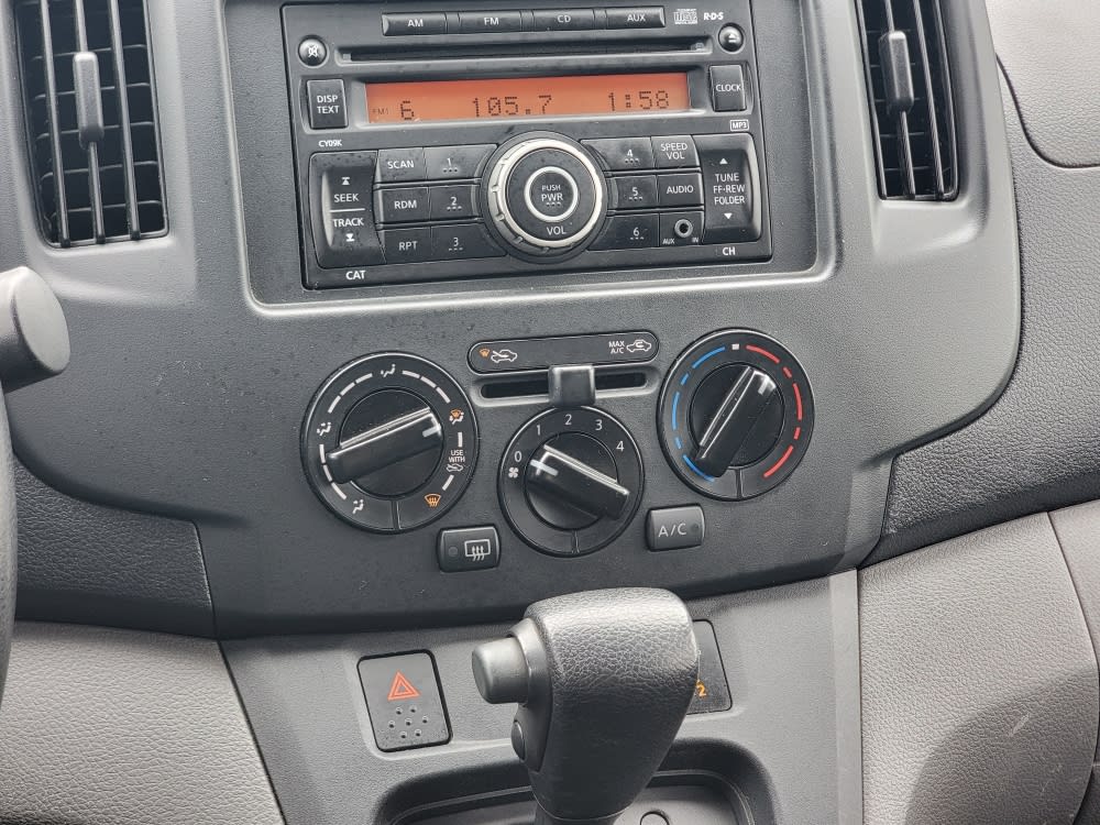 Thumbnail: 2015 Chevrolet City Express - 23