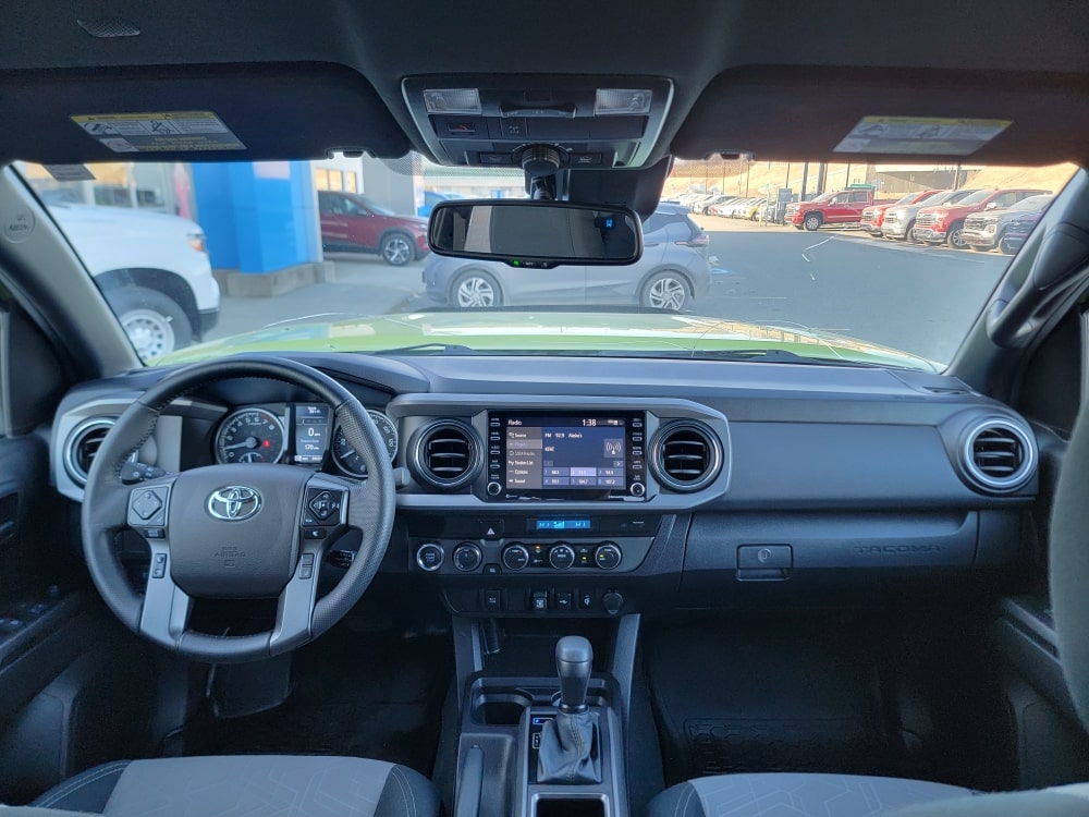 2023 Toyota Tacoma TRD Off-Road 9