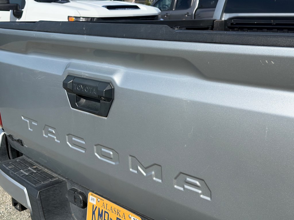 Thumbnail: 2024 Toyota Tacoma - 21
