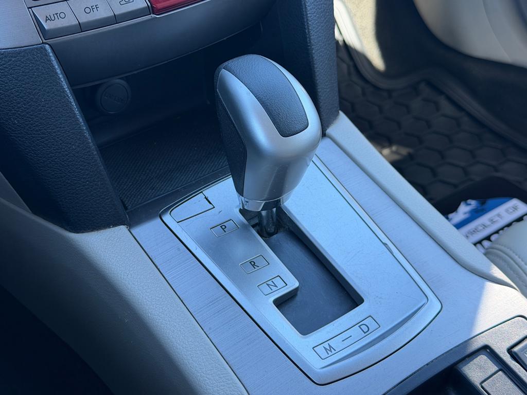 Thumbnail: 2011 Subaru Outback - 12