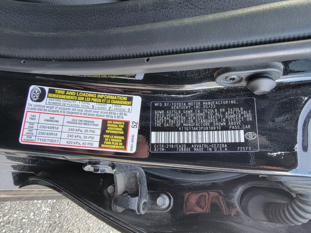 Thumbnail: 2023 Toyota Camry - 17