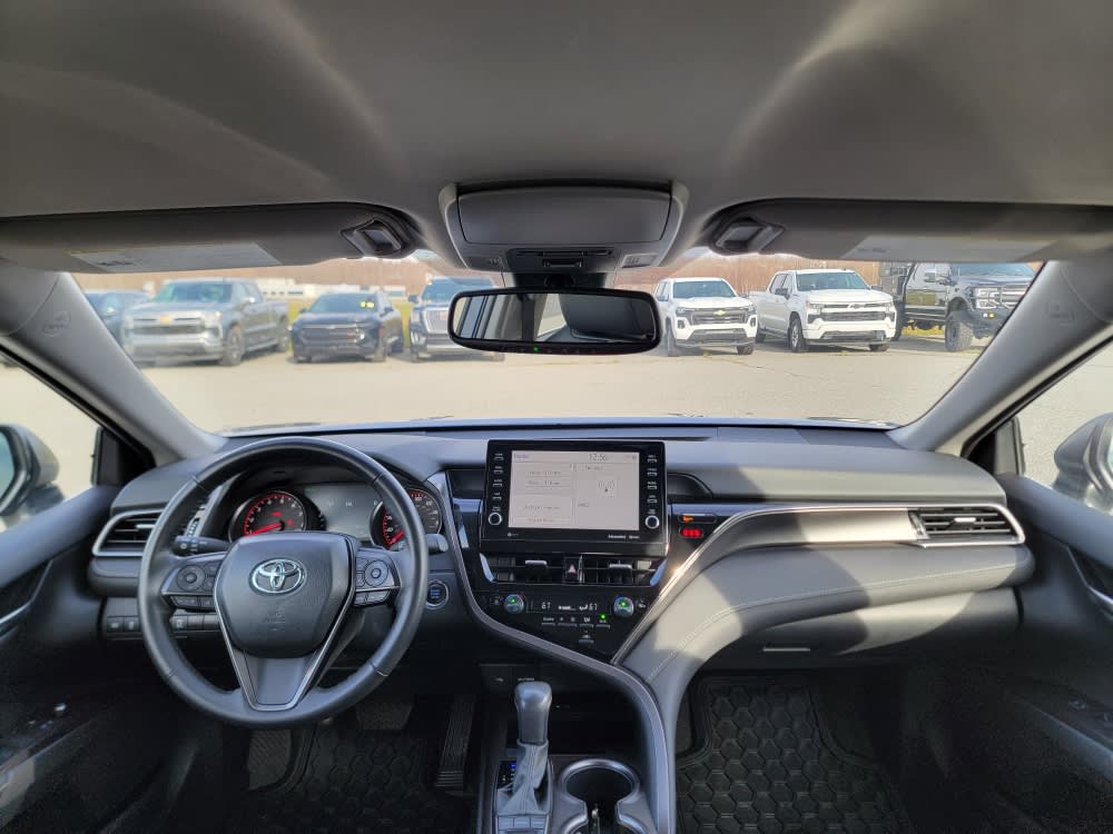 Thumbnail: 2024 Toyota Camry - 8