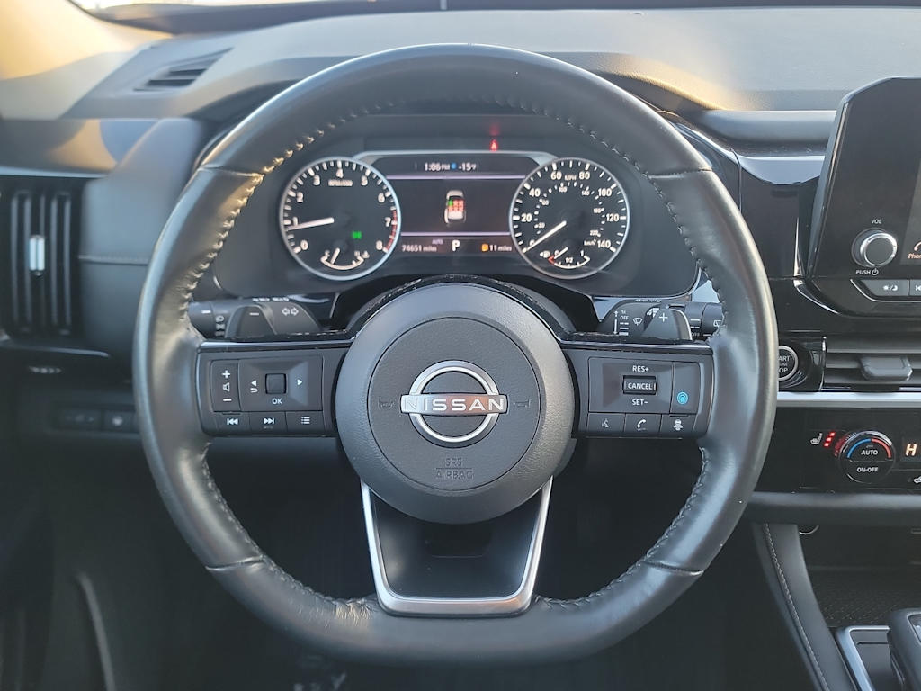 Thumbnail: 2022 Nissan Pathfinder - 2