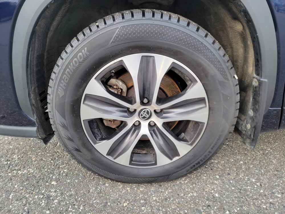 Thumbnail: 2022 Toyota Highlander - 8