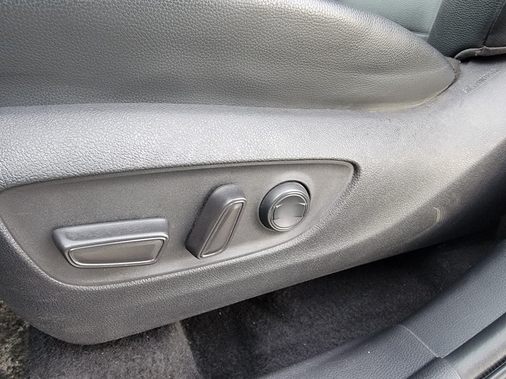 Thumbnail: 2022 Toyota Highlander - 22