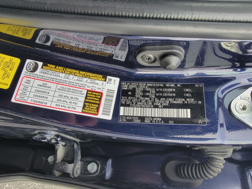 Thumbnail: 2022 Toyota Highlander - 17