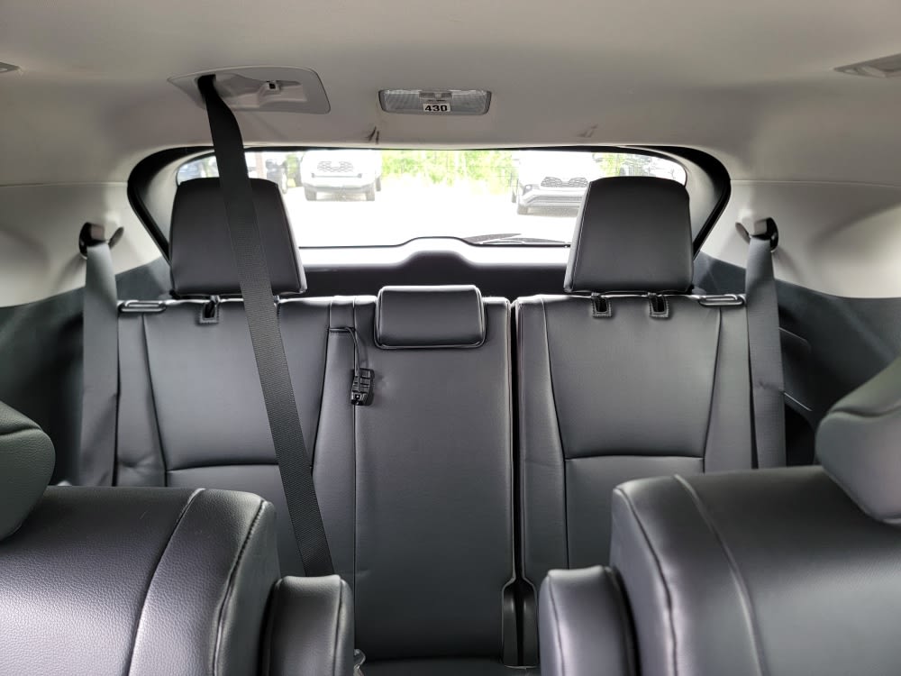 Thumbnail: 2023 Toyota Highlander - 12