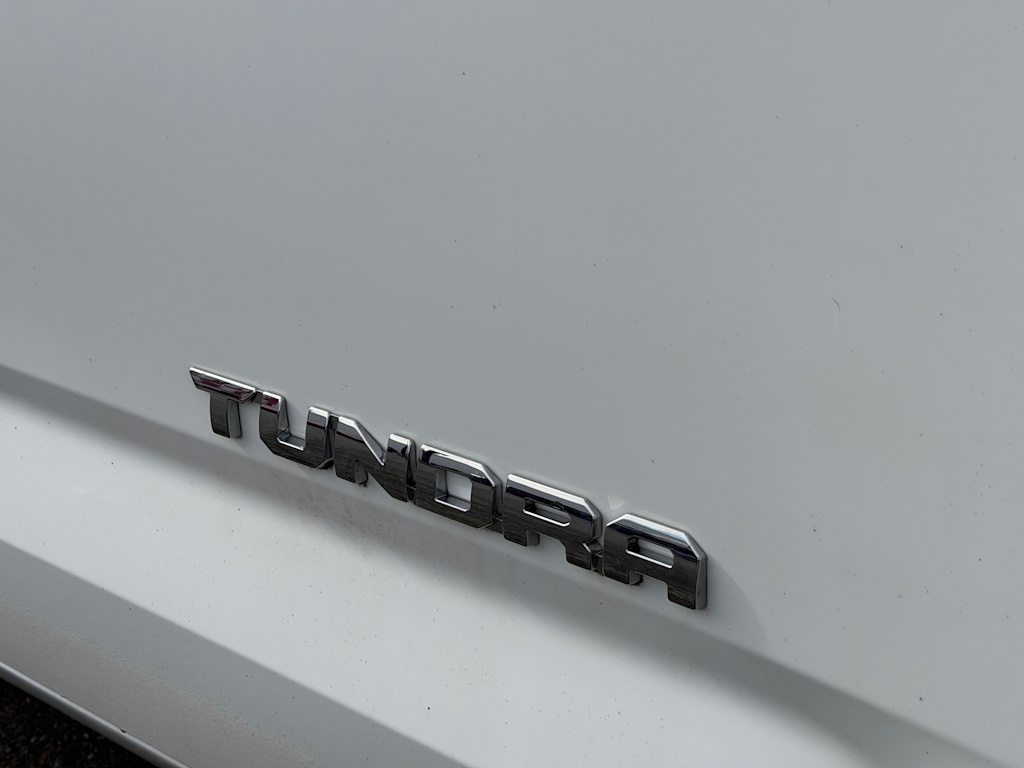 Thumbnail: 2024 Toyota Tundra - 16