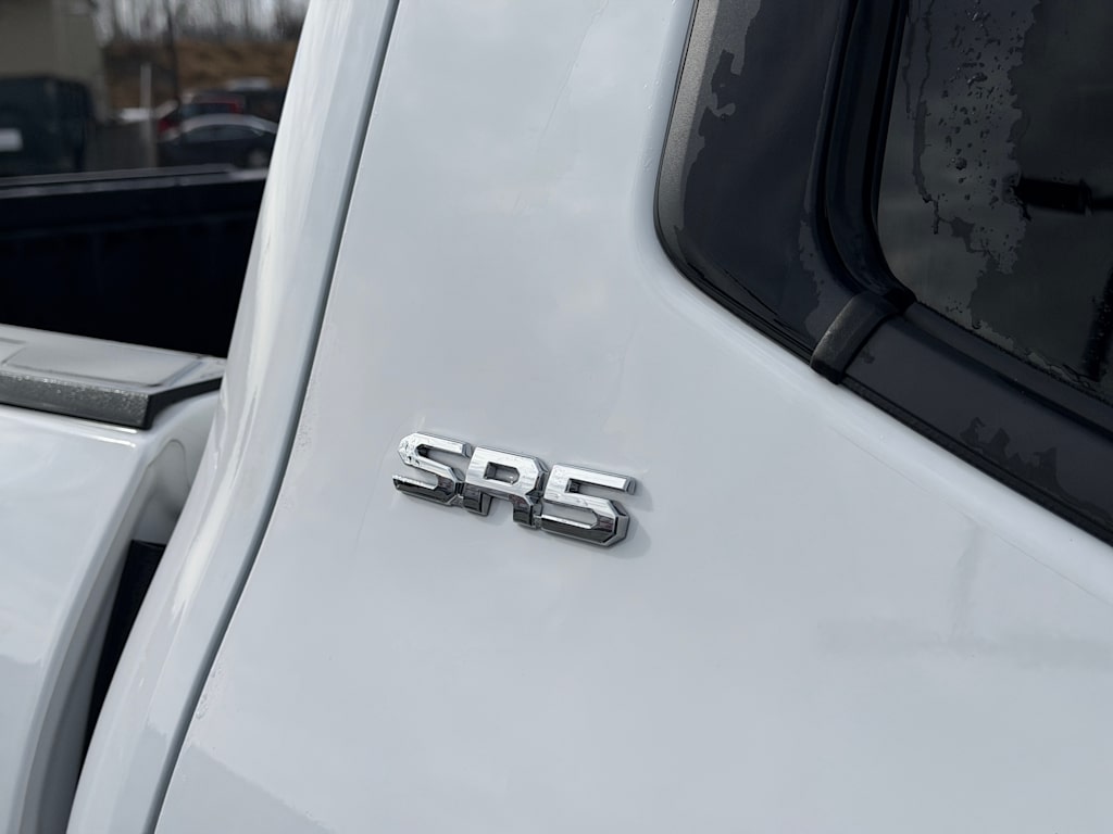 Thumbnail: 2024 Toyota Tundra - 17