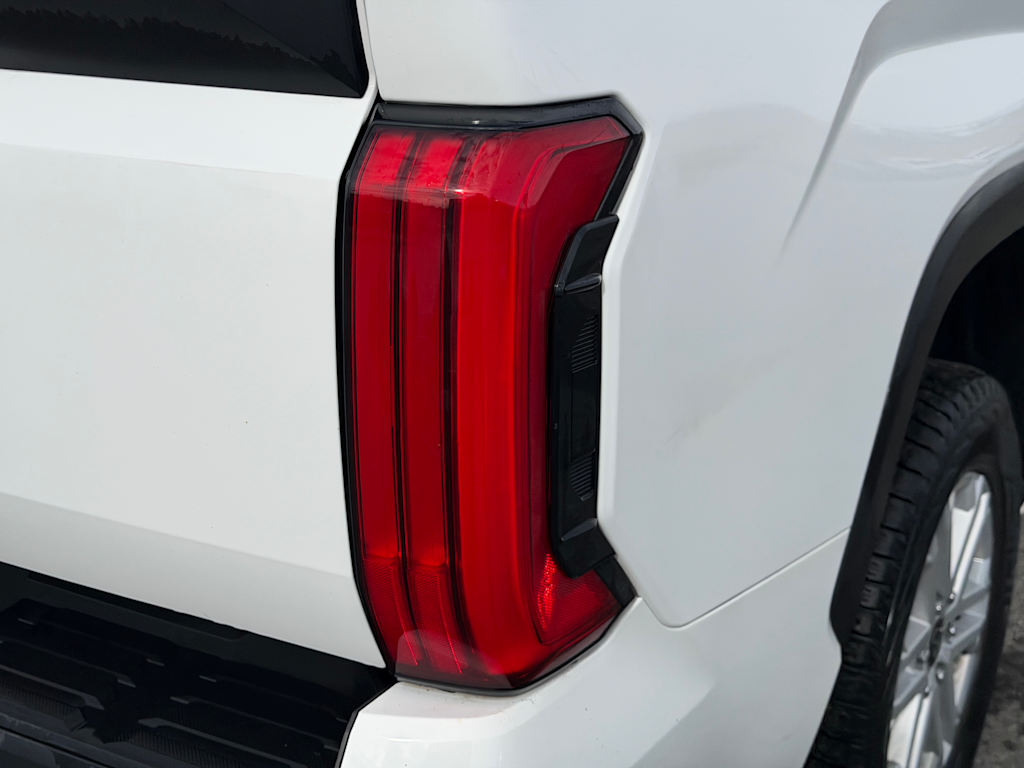 Thumbnail: 2024 Toyota Tundra - 19