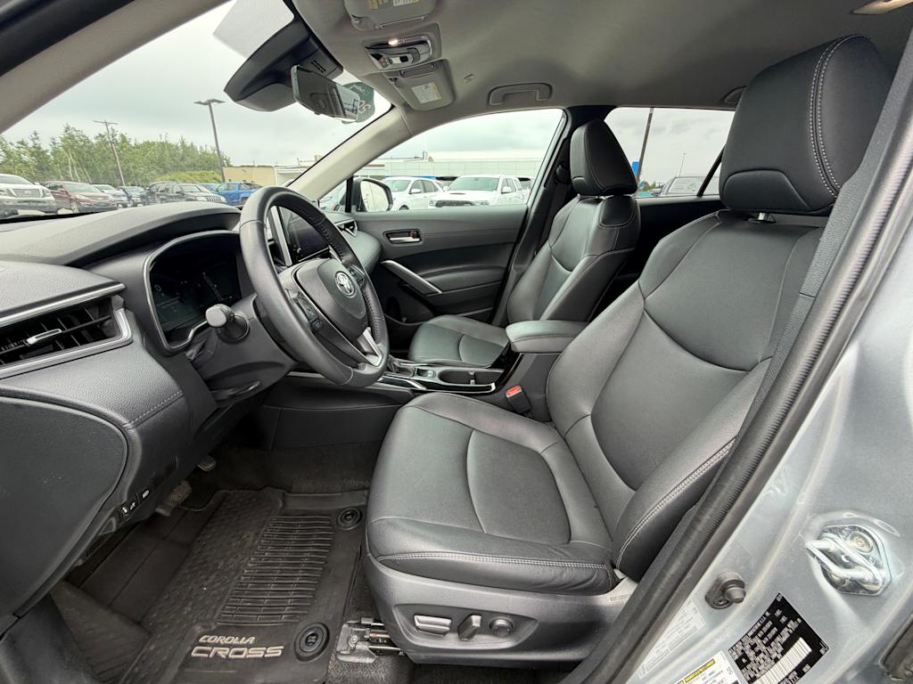 Thumbnail: 2024 Toyota Corolla Cross - 9