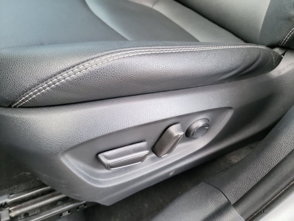 Thumbnail: 2024 Toyota Corolla Cross - 23