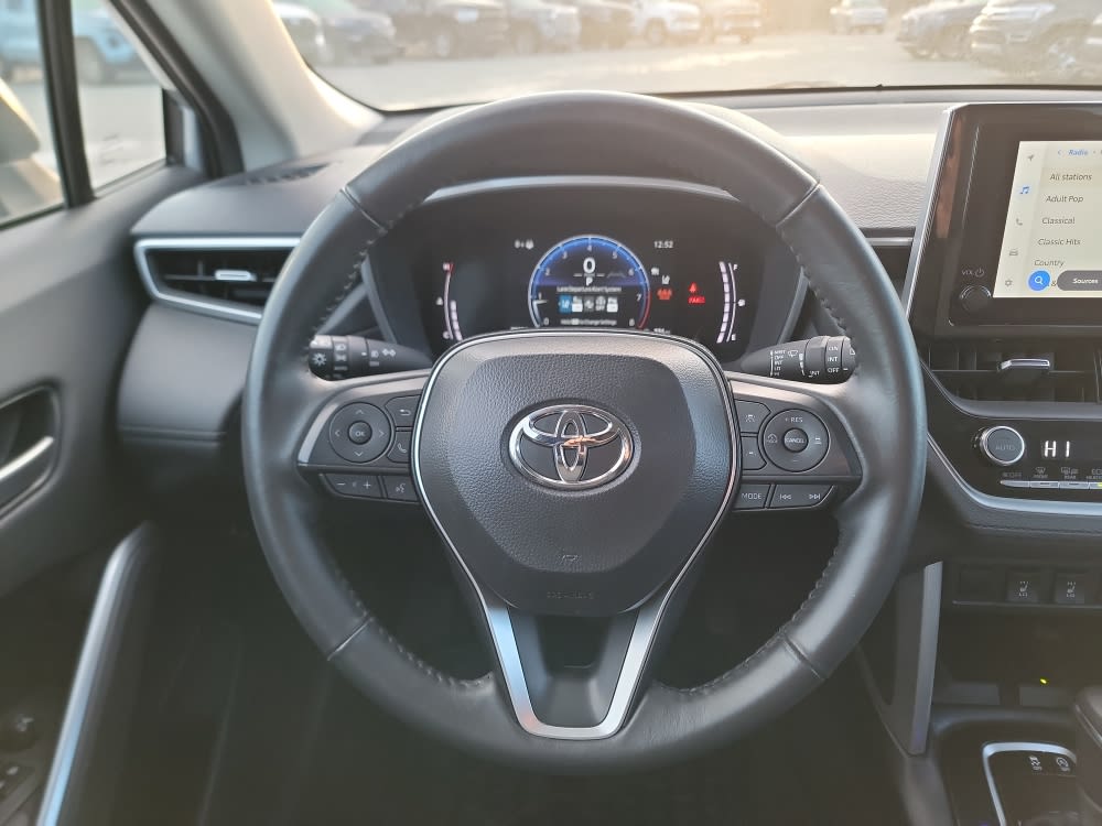 Thumbnail: 2024 Toyota Corolla Cross - 2