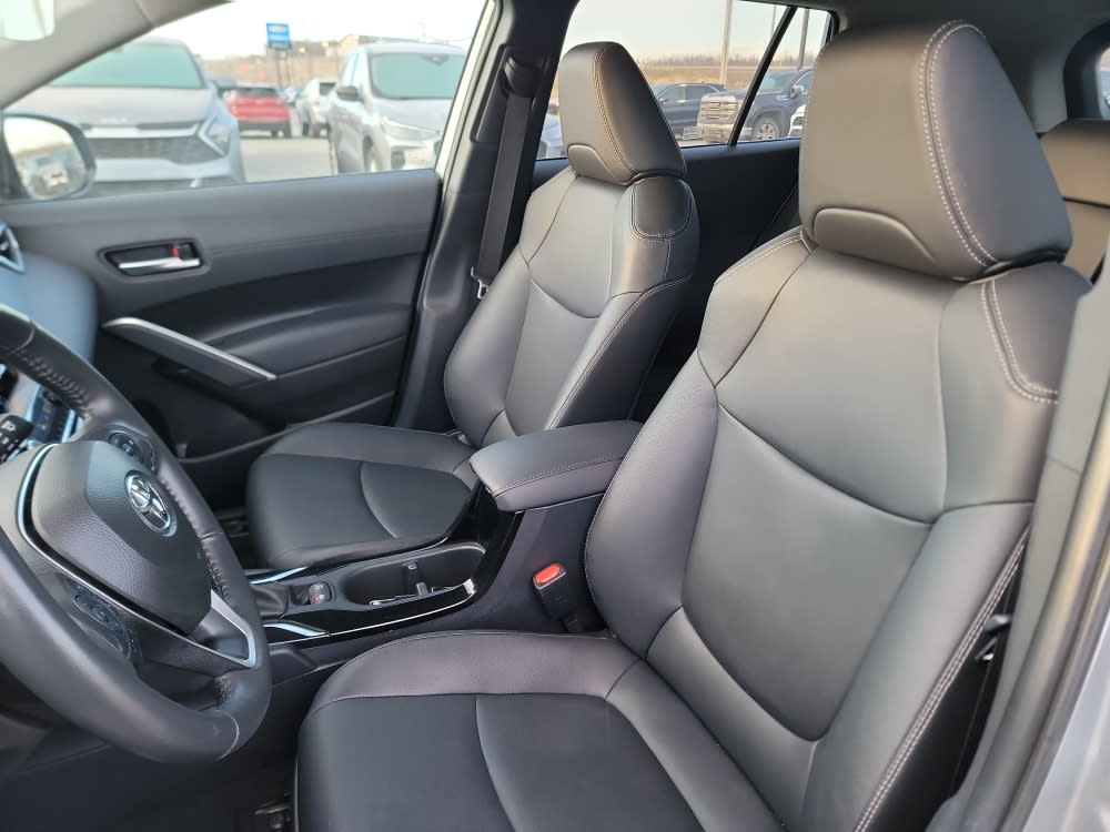 Thumbnail: 2024 Toyota Corolla Cross - 10