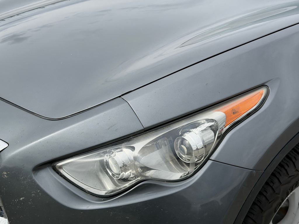 Thumbnail: 2017 INFINITI QX70 - 14