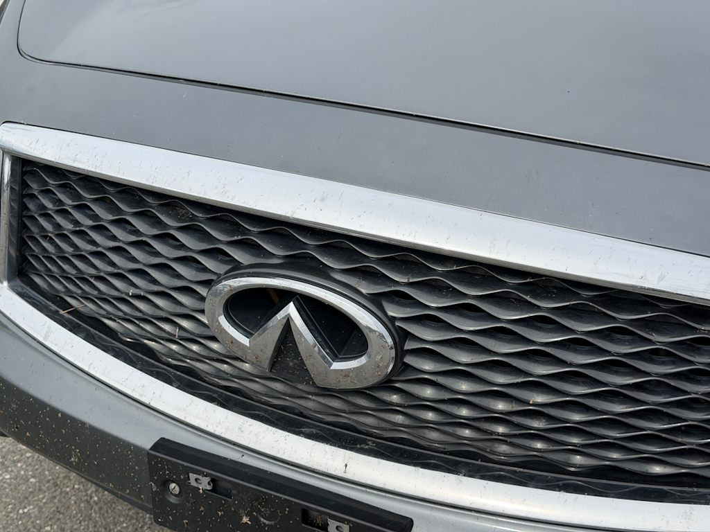 Thumbnail: 2017 INFINITI QX70 - 15