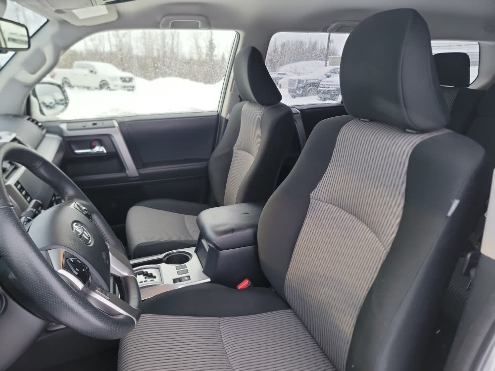 Thumbnail: 2024 Toyota 4Runner - 9