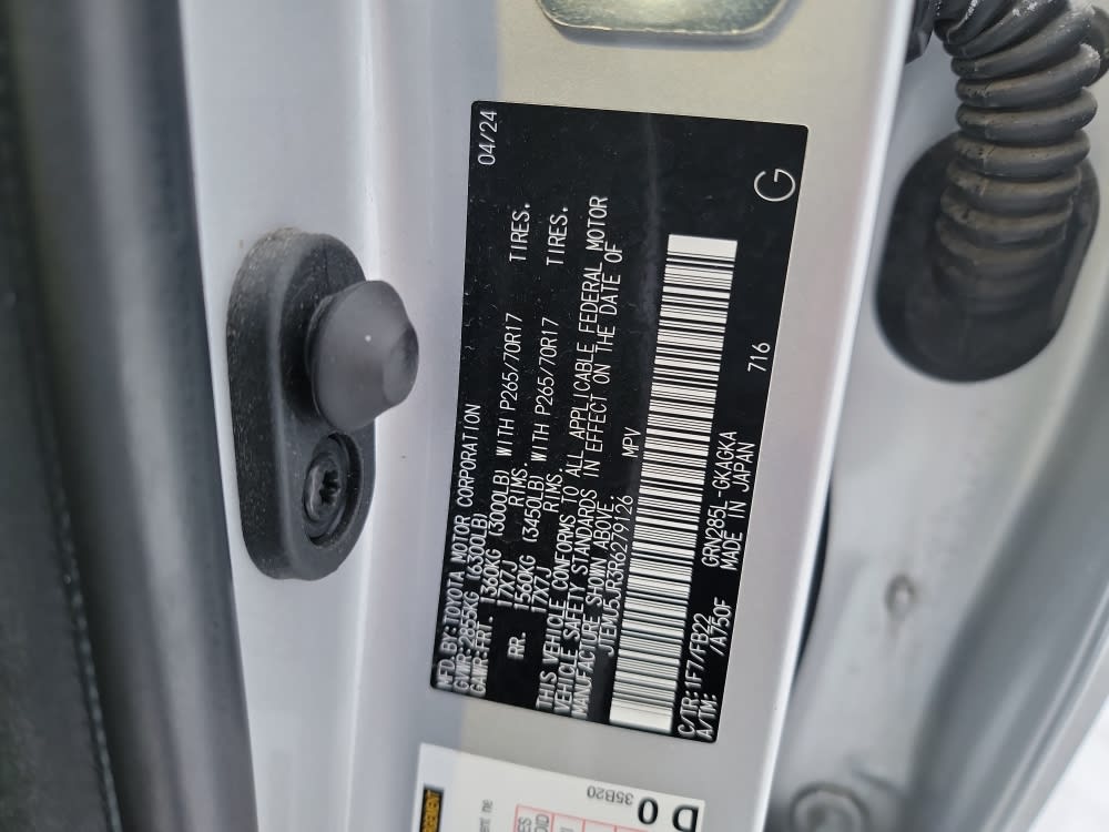 Thumbnail: 2024 Toyota 4Runner - 16