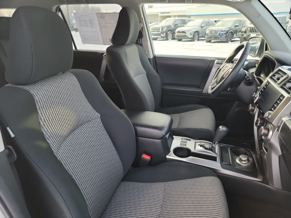 Thumbnail: 2023 Toyota 4Runner - 11