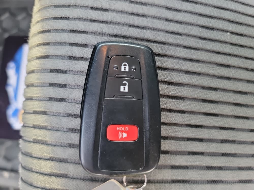 Thumbnail: 2023 Toyota 4Runner - 16