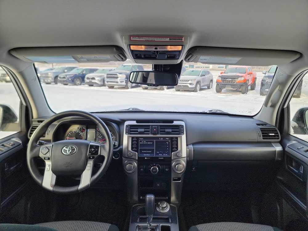 Thumbnail: 2023 Toyota 4Runner - 9