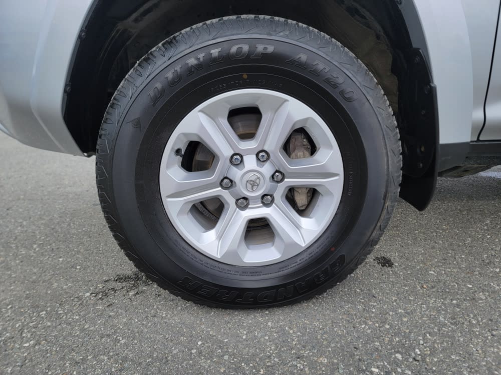 2024 Toyota 4Runner SR5 8