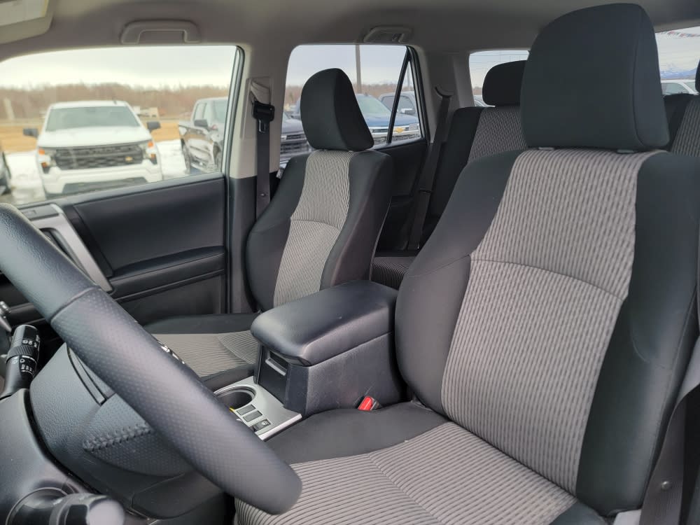2024 Toyota 4Runner SR5 10