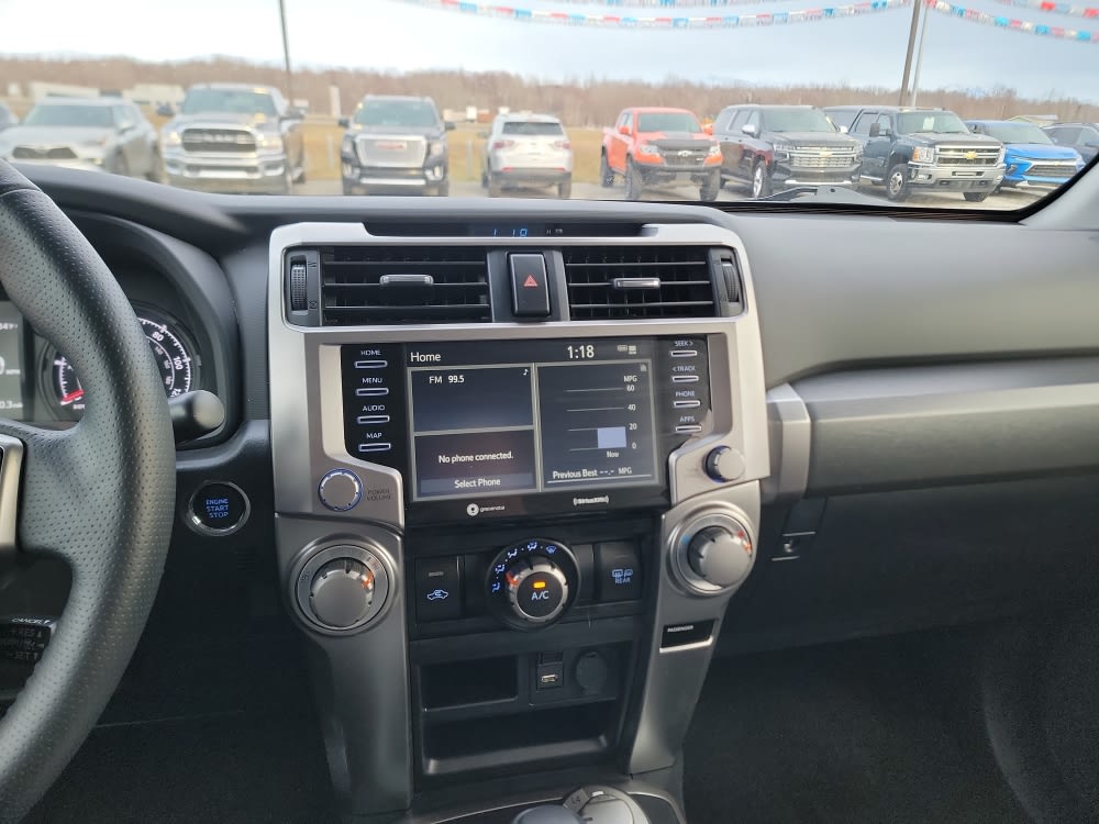 Thumbnail: 2024 Toyota 4Runner - 9