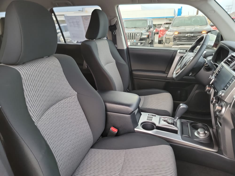 Thumbnail: 2024 Toyota 4Runner - 11