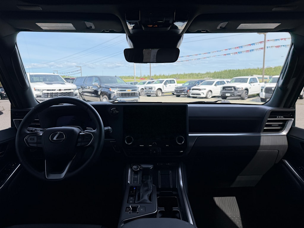 Thumbnail: 2025 Lexus ES - 7