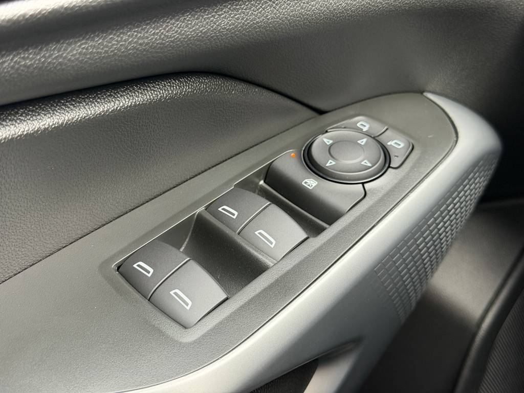 Thumbnail: 2026 Chevrolet Trax - 15