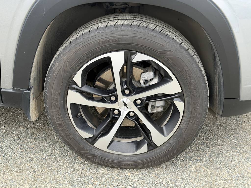 Thumbnail: 2025 Chevrolet Trax - 16