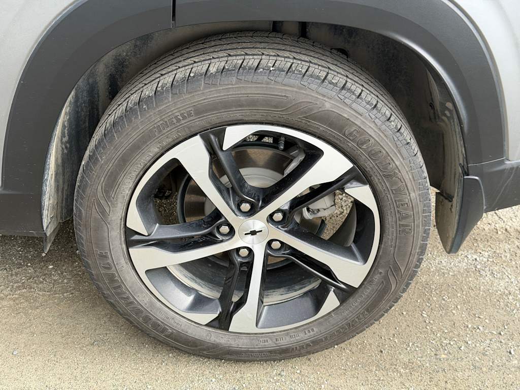 Thumbnail: 2025 Chevrolet Trax - 22