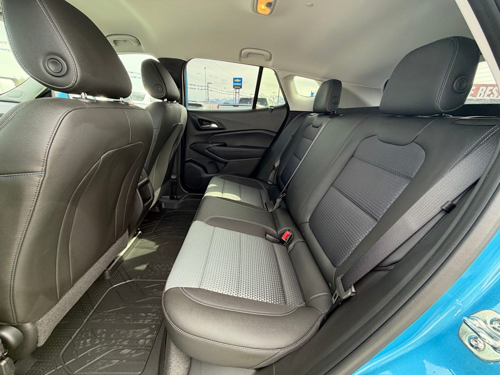 Thumbnail: 2026 Chevrolet Trax - 10