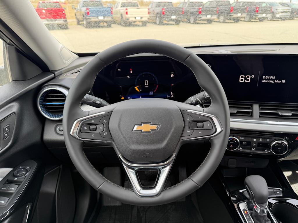Thumbnail: 2026 Chevrolet Trax - 2
