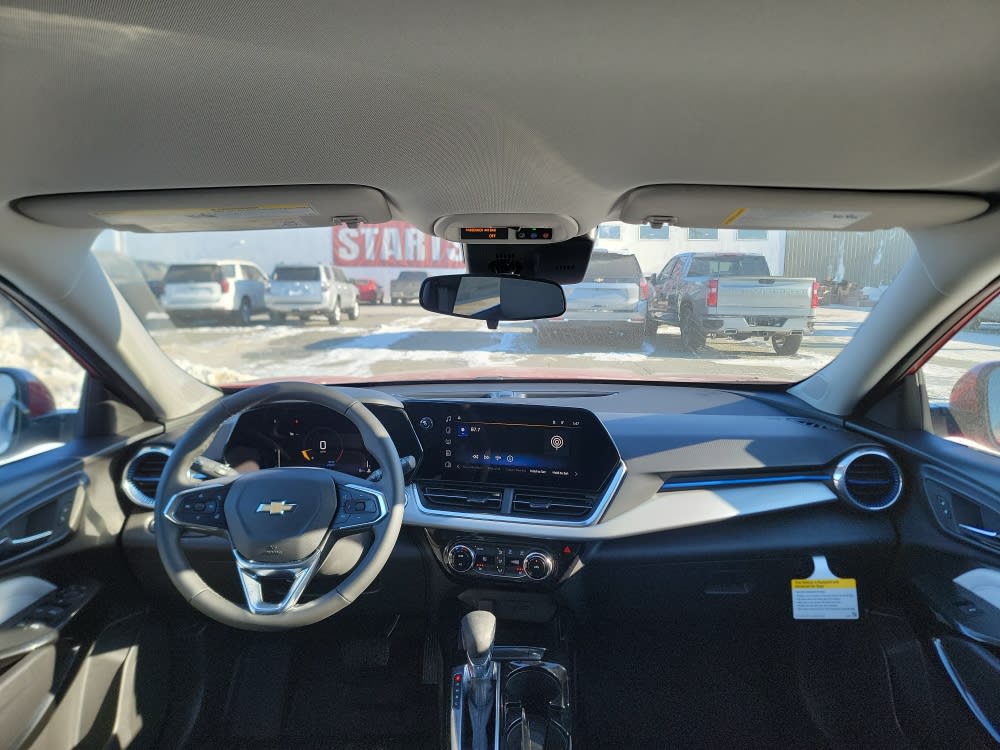 Thumbnail: 2026 Chevrolet Trax - 9