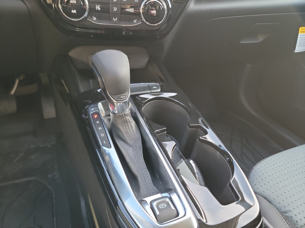 Thumbnail: 2026 Chevrolet Trax - 14