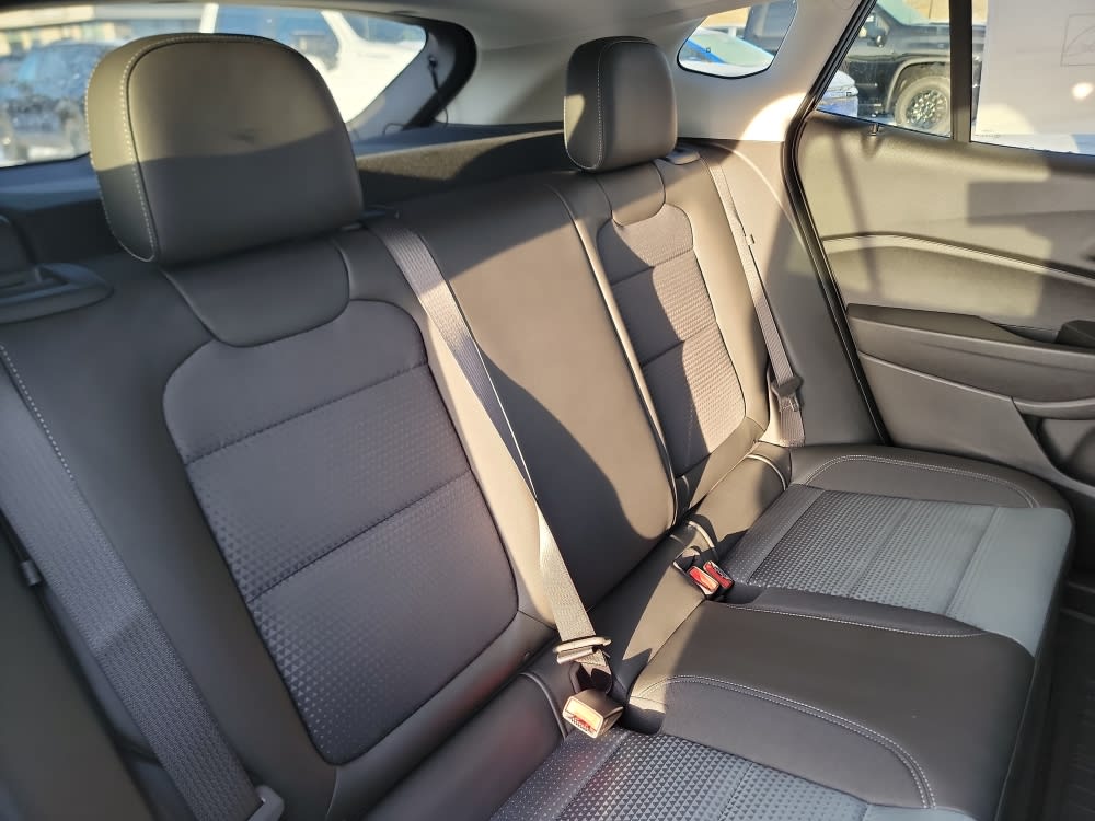 Thumbnail: 2026 Chevrolet Trax - 12