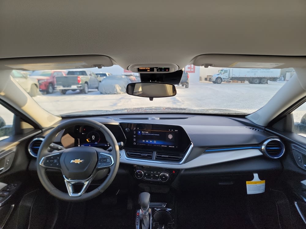 Thumbnail: 2026 Chevrolet Trax - 9