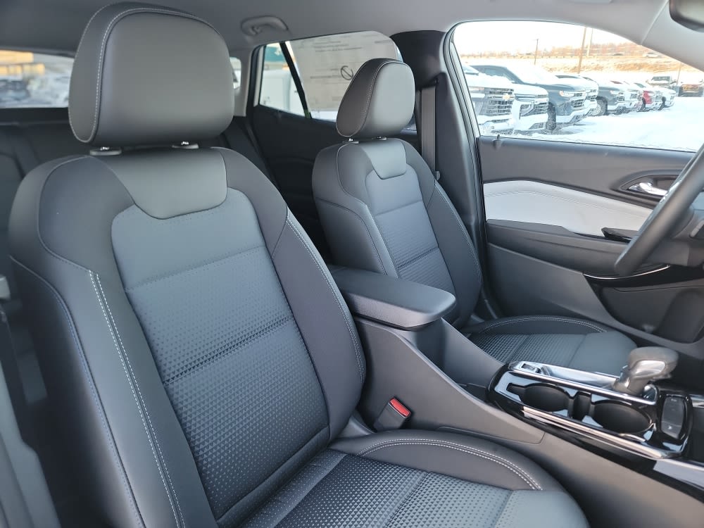 Thumbnail: 2026 Chevrolet Trax - 10