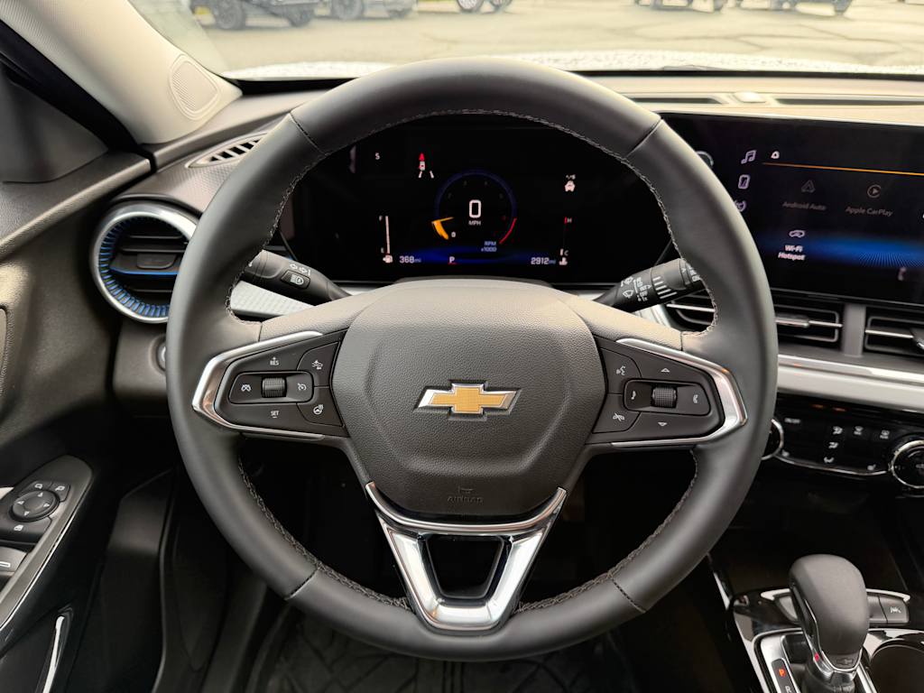Thumbnail: 2026 Chevrolet Trax - 2