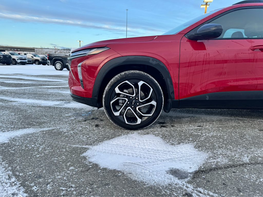 Thumbnail: 2026 Chevrolet Trax - 8