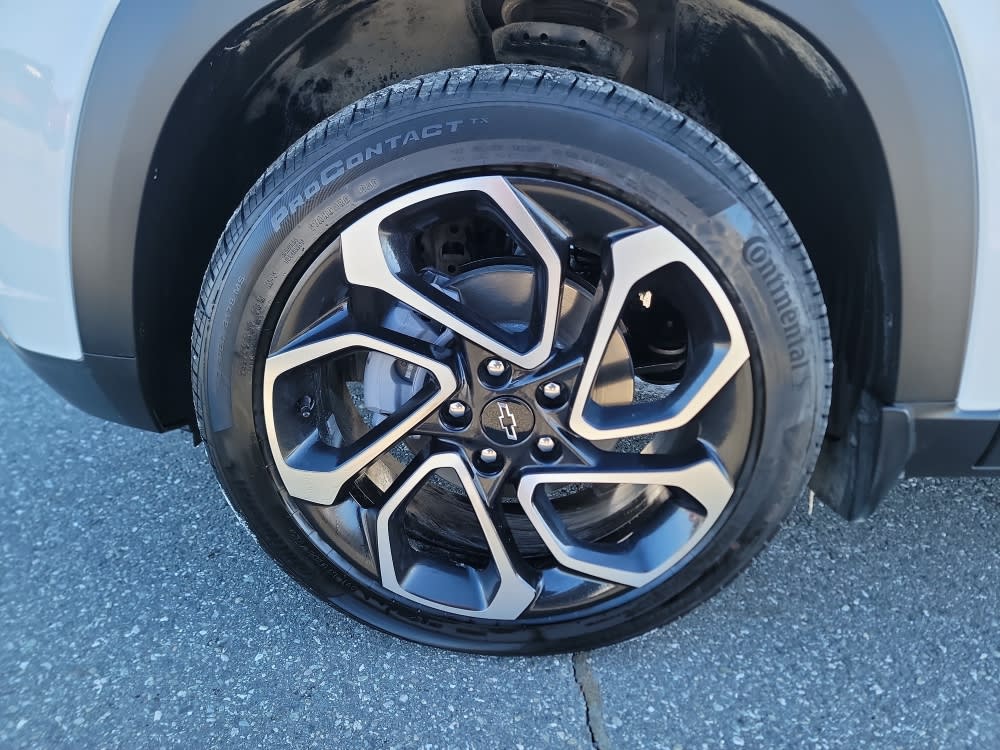 Thumbnail: 2026 Chevrolet Trax - 8