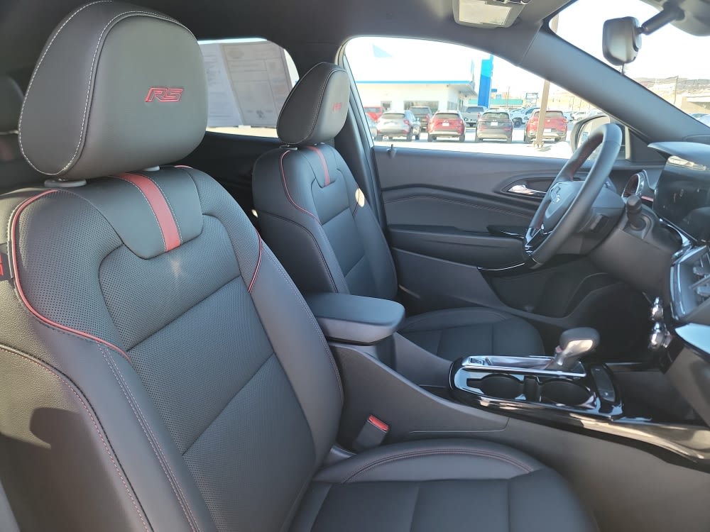 Thumbnail: 2026 Chevrolet Trax - 11