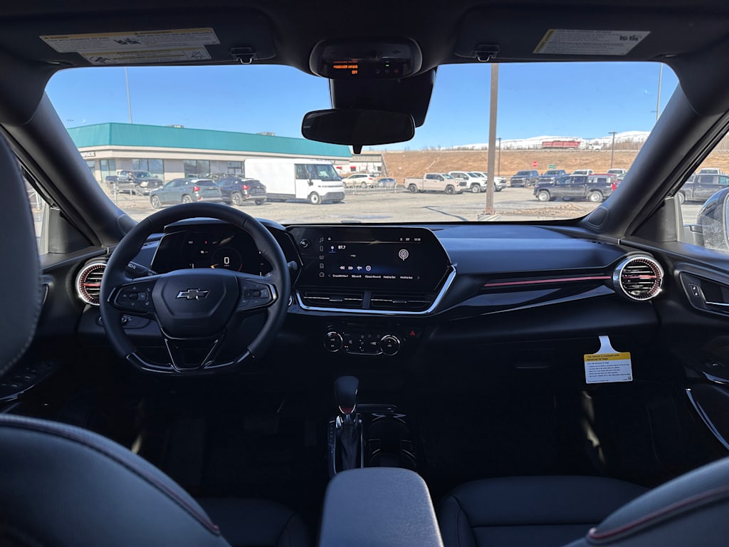 Thumbnail: 2026 Chevrolet Trax - 8