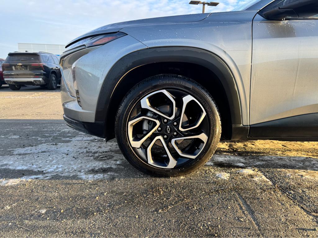 Thumbnail: 2025 Chevrolet Trax - 6