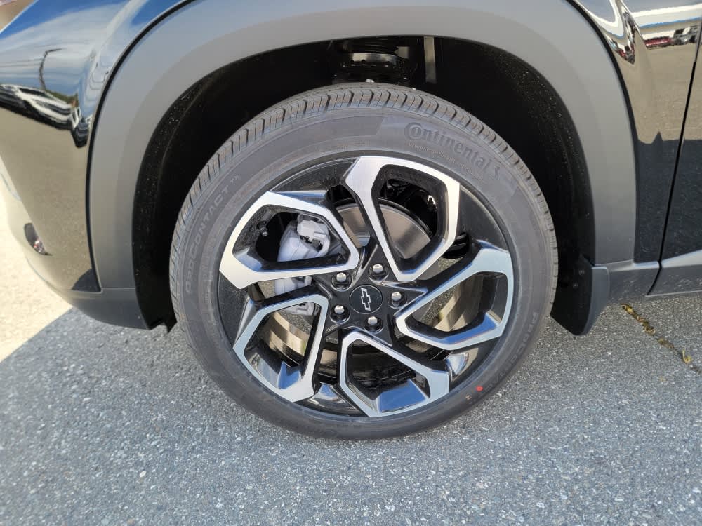 Thumbnail: 2025 Chevrolet Trax - 8